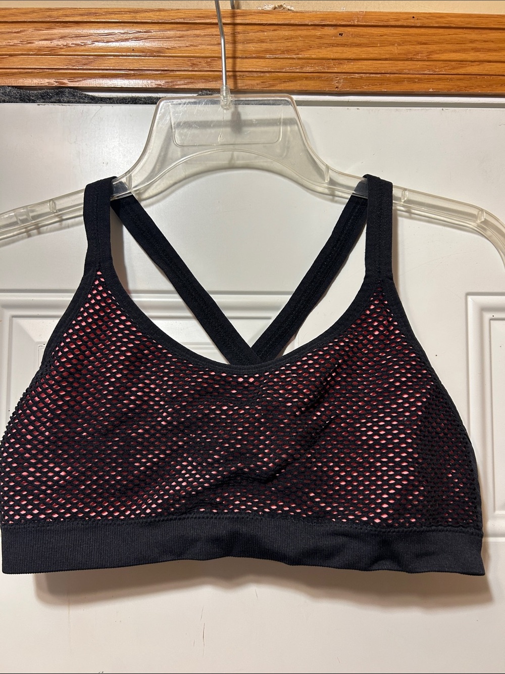 Women's Black Mesh Sports Bra L
